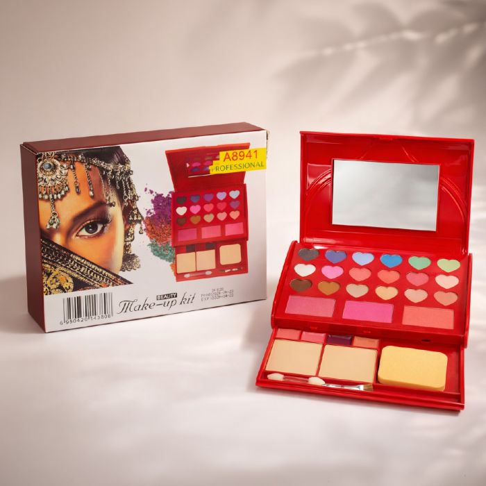 Beauty Makeup Kit Small A8941